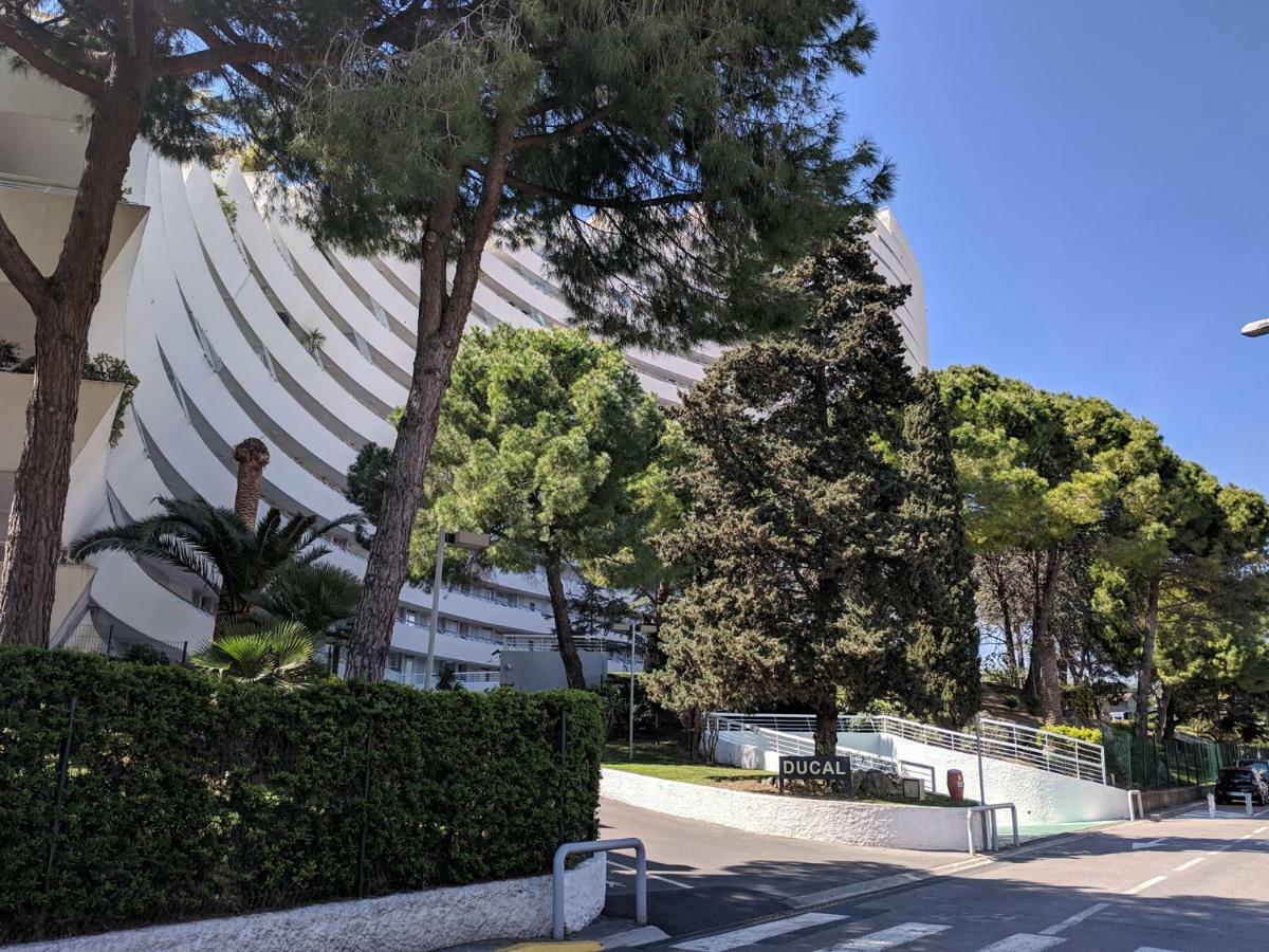 French Riviera Condo 4 Rent In Marina Baie Des Anges วิลล์เนิฟ-ลูเบ ภายนอก รูปภาพ